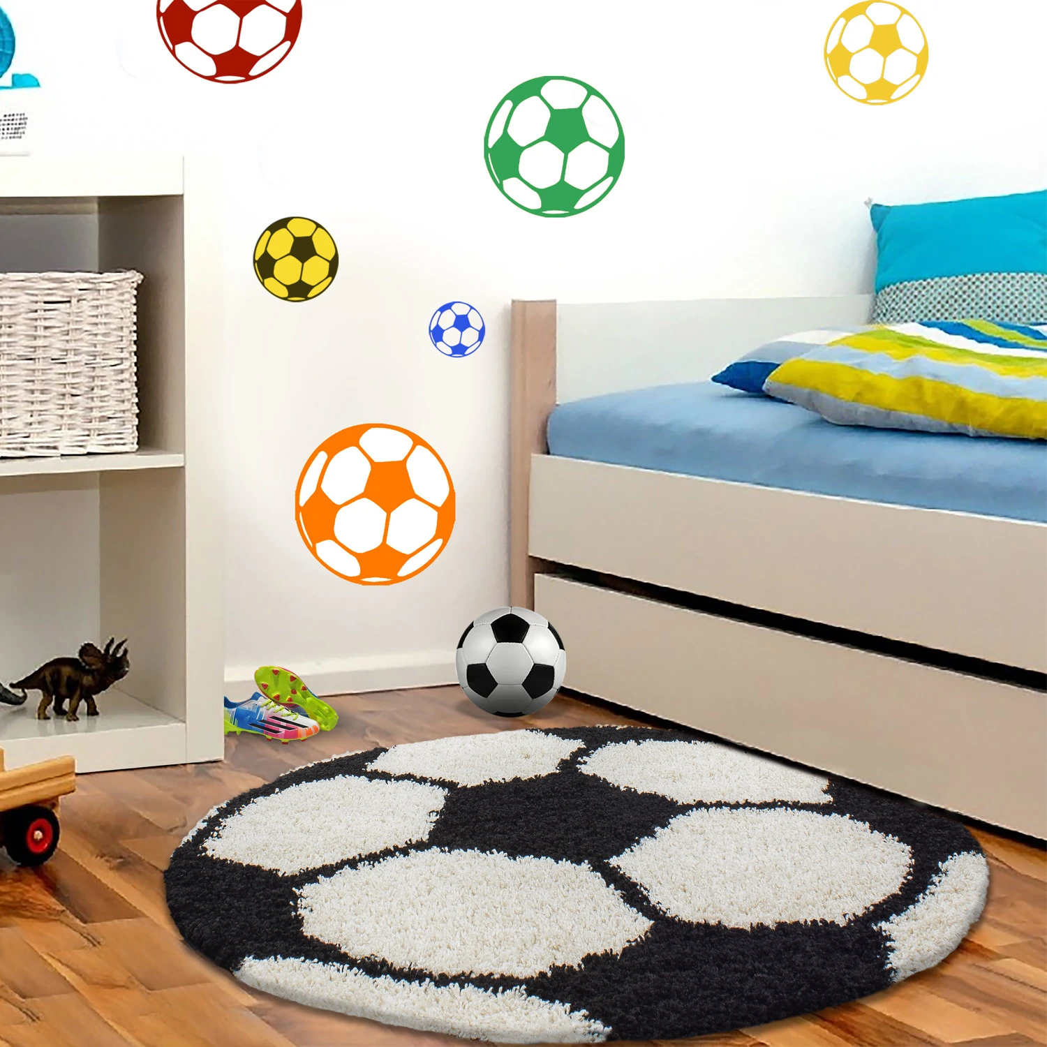 Tapijtenloods Fun Voetbal Kinderkamer Rond Vloerkleed Hoogpolig Zwart Wit- 100 CM ROND 2 Tapijtenloods Fun Voetbal Kinderkamer Rond Vloerkleed Hoogpolig Zwart Wit- 100 CM ROND - Afbeelding 2